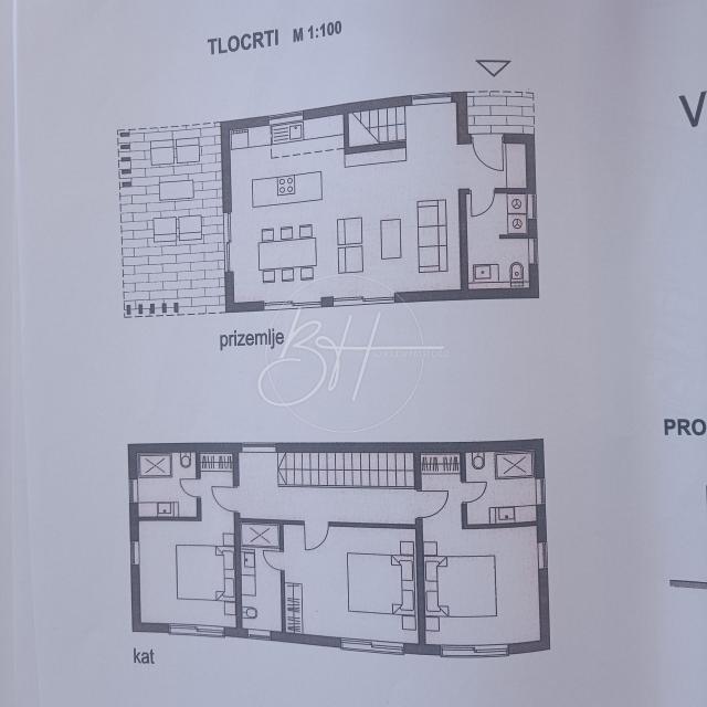 Zemljište s građevinskom dozvolom, 891 m2