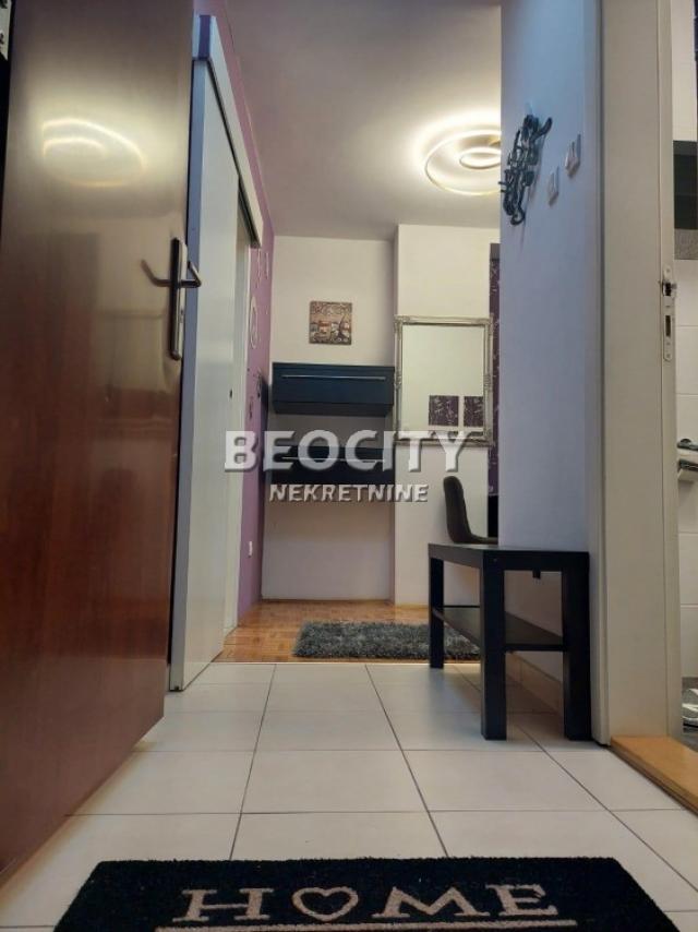 Novi Sad, Centar, Devet Jugovića, 3. 0, 68m2, 143000EUR