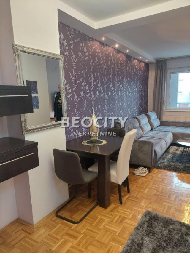 Novi Sad, Centar, Devet Jugovića, 3. 0, 68m2, 143000EUR