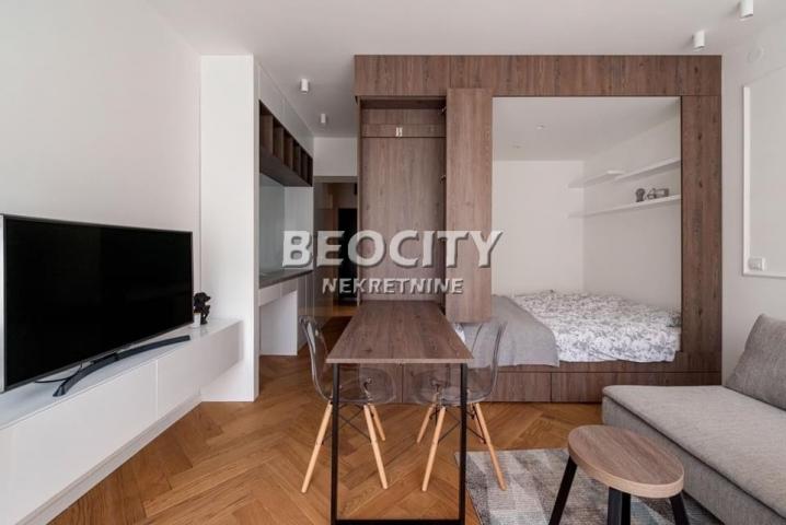 Novi Sad, Centar, Milete Jakšića, 1. 0, 31m2, 500EUR