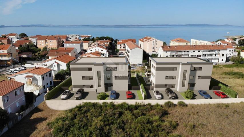 ZADAR, PRIVLAKA - Penthouse na 130m od mora