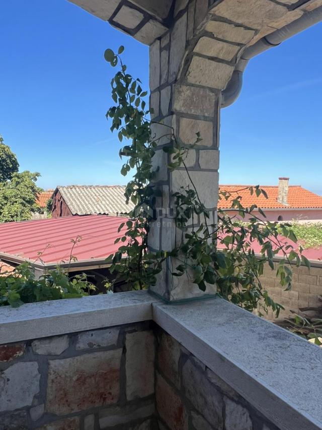 ISTRIEN, VIŠNJAN - Steinhaus mit Aussicht