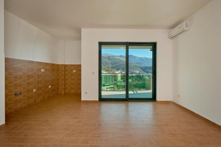 1 bedroom apartment for sale 51m2 in Becici