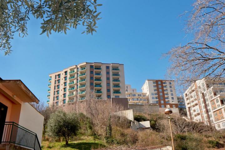 1 bedroom apartment for sale 51m2 in Becici