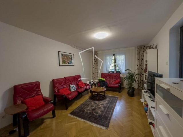 Bežanijska Kosa, mereno 130 m2 ID#8244