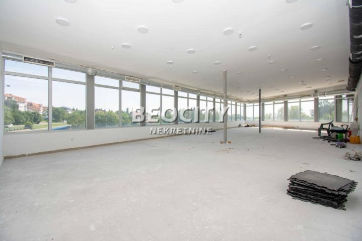 Čukarica, Žarkovo, Trgovačka, 1. 0, 400m2, 3500EUR Odlično za fitnes