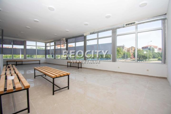 Čukarica, Žarkovo, Trgovačka, 1. 0, 400m2, 3500EUR Odlično za fitnes