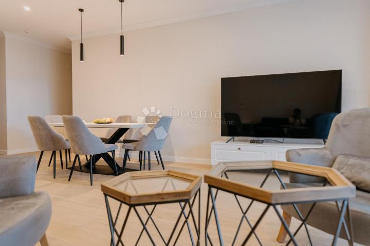 Wohnung Opatija - Centar, Opatija, 113,40m2