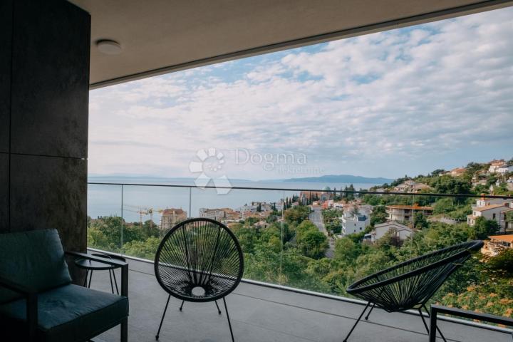 Flat Opatija, 114,70m2