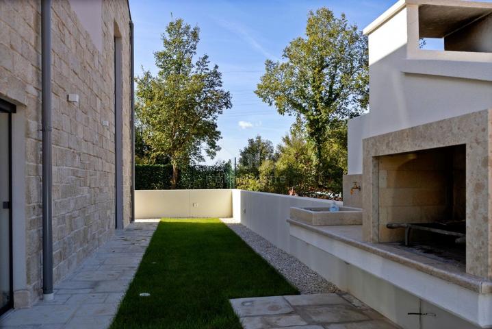 ISTRIA, SVETVINČENAT - House with swimming pool