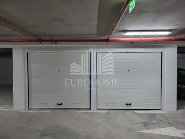 Garage Ferenščica, Peščenica - Žitnjak, 18m2