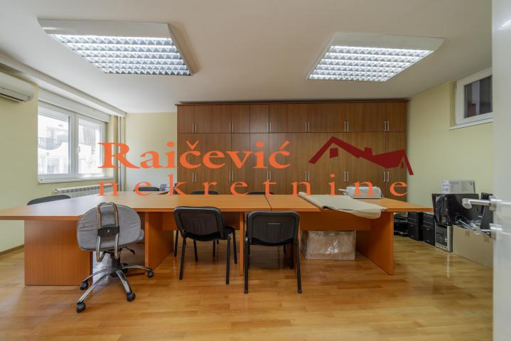 VOZDOVAC VOZDOVAC 122m2 , 2T , 244000e