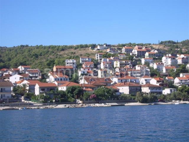 Građevinsko zemljište sa odličnom pogledom na more, Čiovo