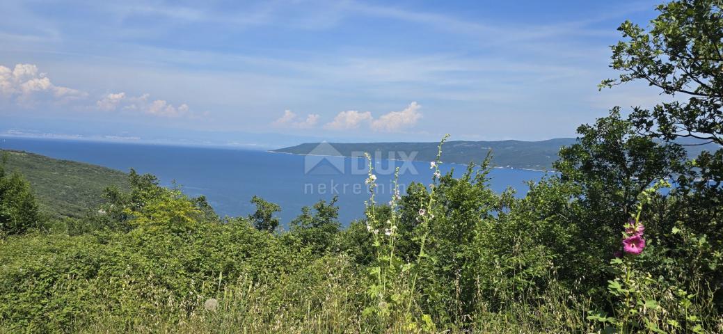 ISTRIEN, RABAC, UMGEBUNG - Baugrundstück mit wunderschönem Blick auf das Meer