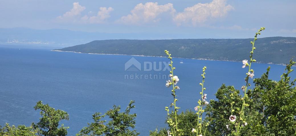 ISTRIEN, RABAC, UMGEBUNG - Baugrundstück mit wunderschönem Blick auf das Meer