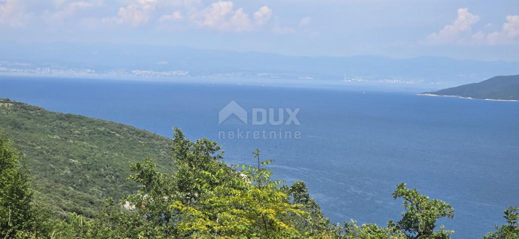 ISTRIEN, RABAC, UMGEBUNG - Baugrundstück mit wunderschönem Blick auf das Meer