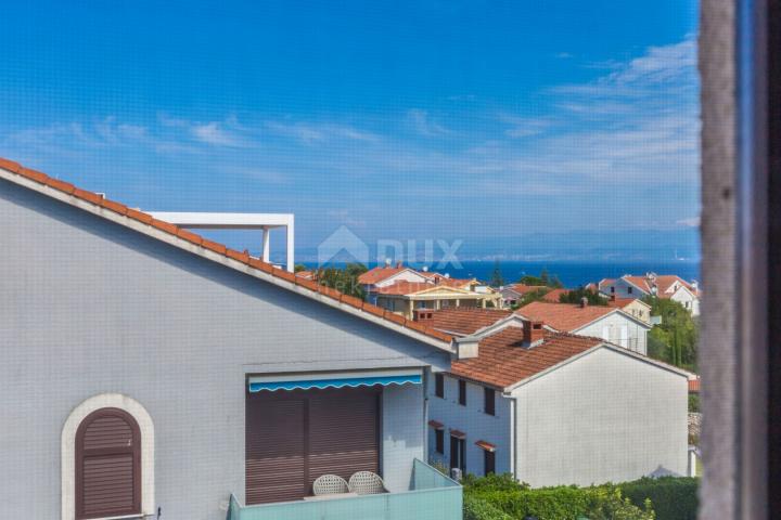 Otok Krk, Malinska - Apartman 2S+DB sa pogledom i blizu mora