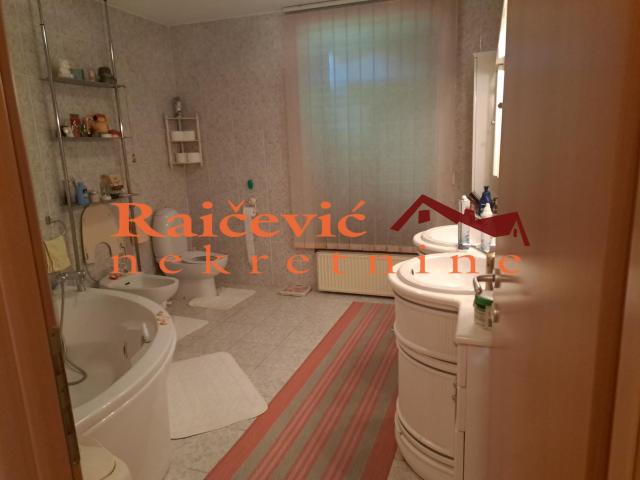 SVILAJNAC SVILAJNAC 606m2 , T , 385000e