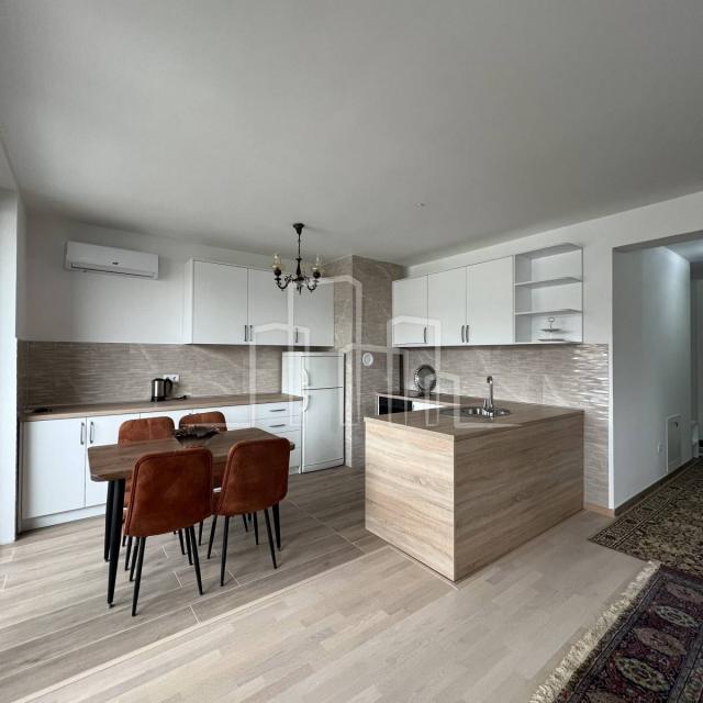 Three-room apartment for rent in Sarajevo Tower