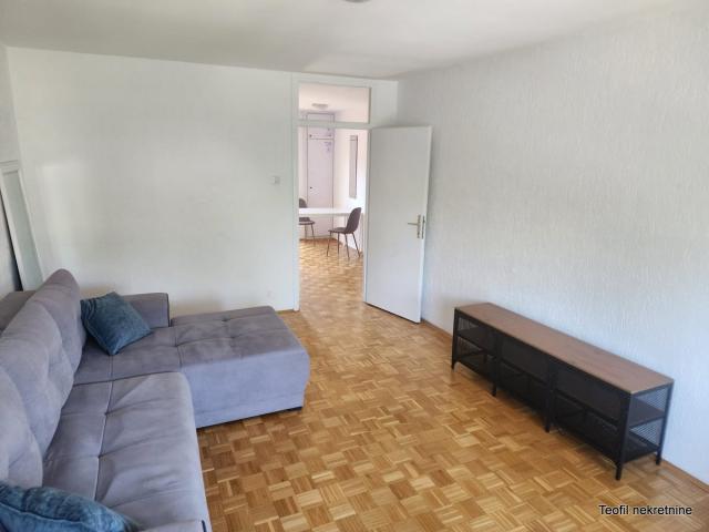 NOVI BEOGRAD STUDENTSKI GRAD 60m2 , (T) , 600e