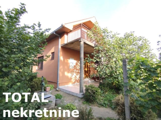 KUćA PETROVARADIN, 89000€