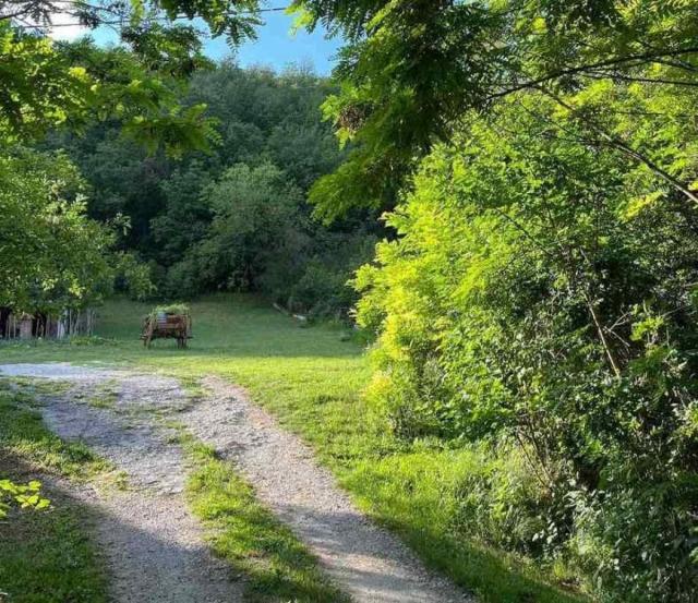 722m2 plac na odličnoj lokaciji uknjižen1/1