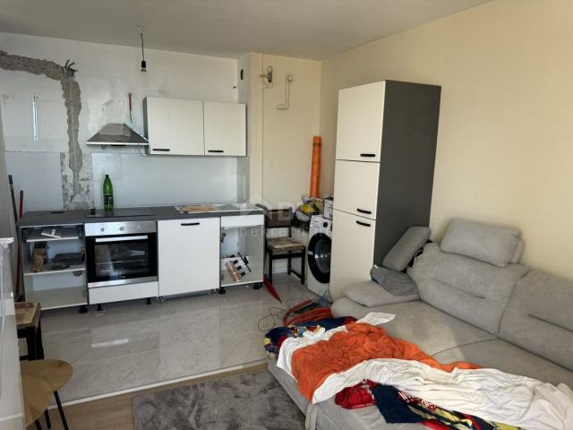 RIJEKA, TURNIĆ - südliches 1 Schlafzimmer + Wohnzimmer mit zwei Loggien und Panoramablick auf das Me