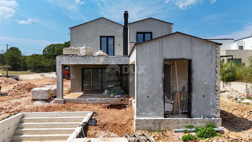 ISLAND OF KRK, inland - Luxury house with pool under construction