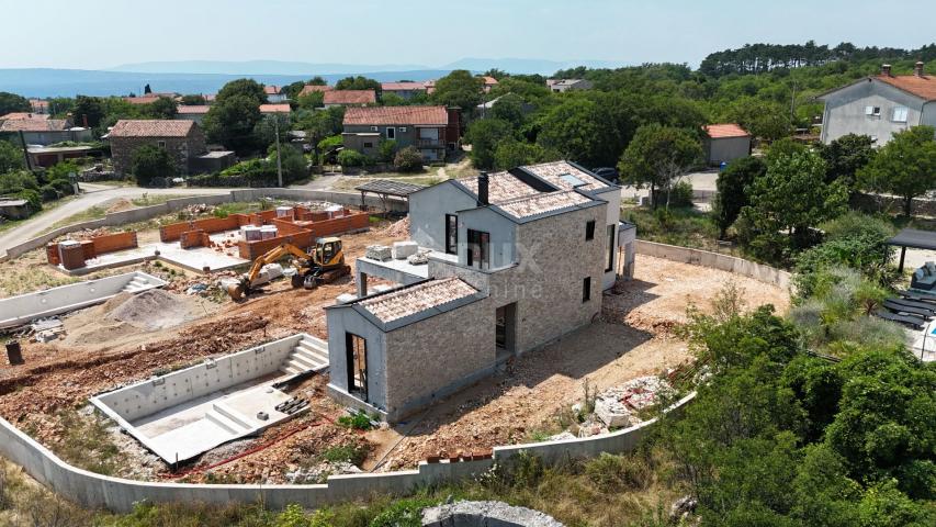 ISLAND OF KRK, inland - Luxury house with pool under construction