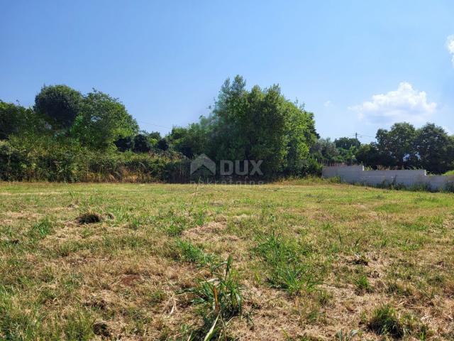 ISTRIA, VIŠNJAN - Building plot with project, sea view