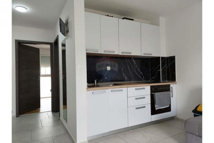 Flat Posedarje, 33m2