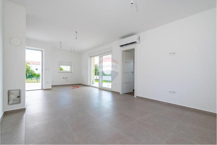 Apartment Posedarje, 89m2