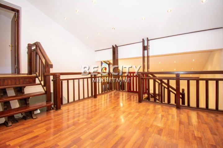 Voždovac, Lekino brdo, Veselina Masleše, 4. 0, 157m2, 1400EUR