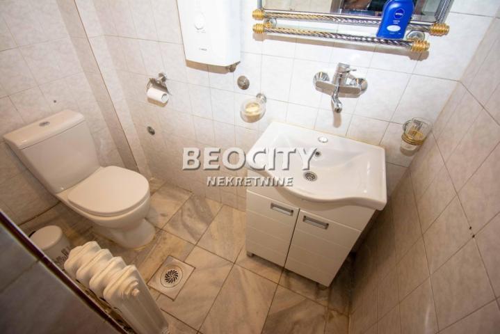 Voždovac, Lekino brdo, Veselina Masleše, 4. 0, 157m2, 1400EUR