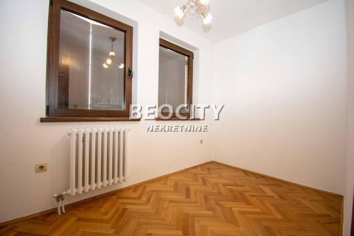 Voždovac, Lekino brdo, Veselina Masleše, 4. 0, 157m2, 1400EUR