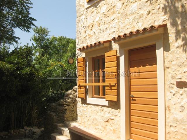 Mali lošinj, Otok Susak - Kuća, 87. 70 m2