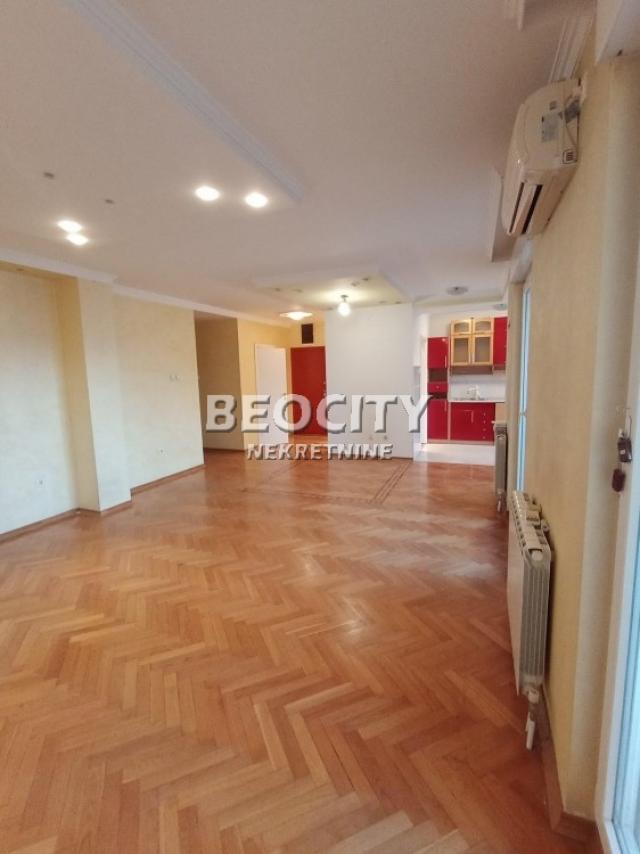 Novi Sad, Centar, Pavla Papa, 3. 0, 117m2, 1000EUR parking mesto