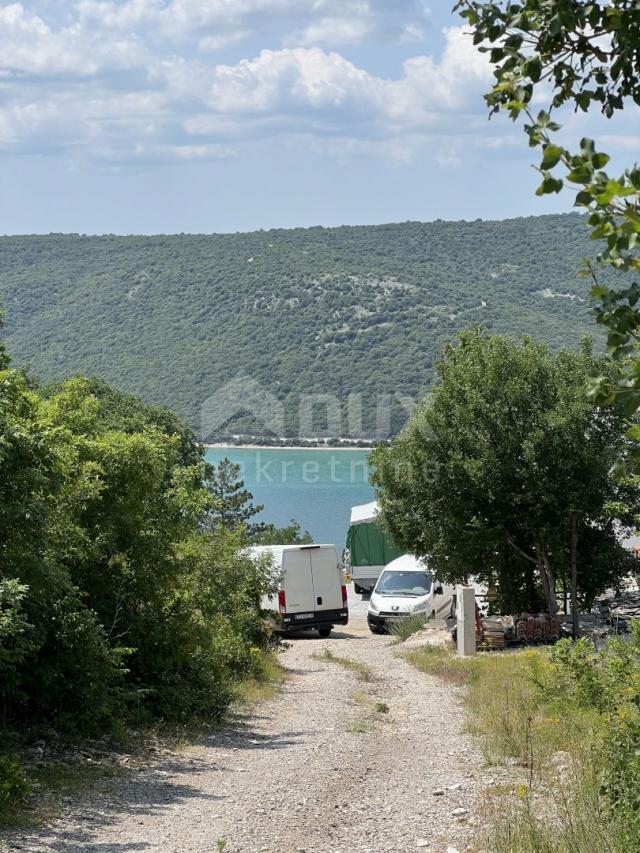 ISTRA, LABIN - Prekrasno zemljište s pogledom na more