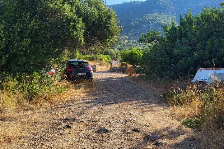 Vis, Komiža, atraktivno građevinsko zemljište s pogledom, 500 m2