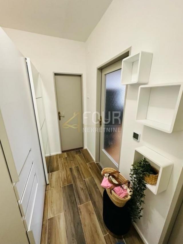 Flat Crikvenica, 49,36m2