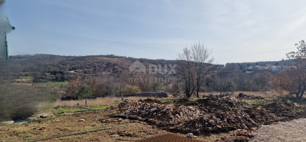 ISTRIEN, BUJE - Doppelhaushälfte mit Pool, Neubau, Blick in die Natur