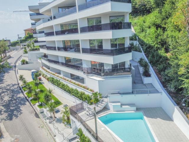 OPATIJA, ZENTRUM - fantastische Wohnung in einem neuen Gebäude mit Meerblick, Gemeinschaftspool, Gar