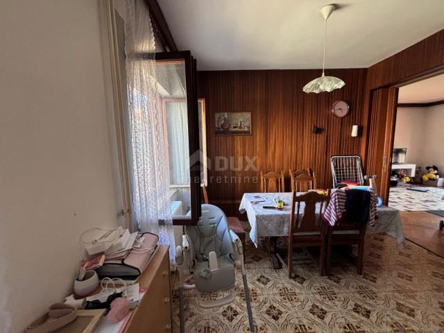 ZADAR, MELADA - Spacious two-story building with business premises