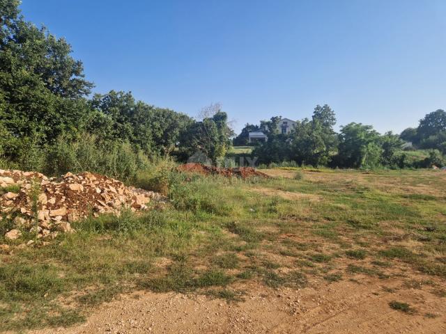 ISTRIA, TINJAN - Building plot in an excellent location