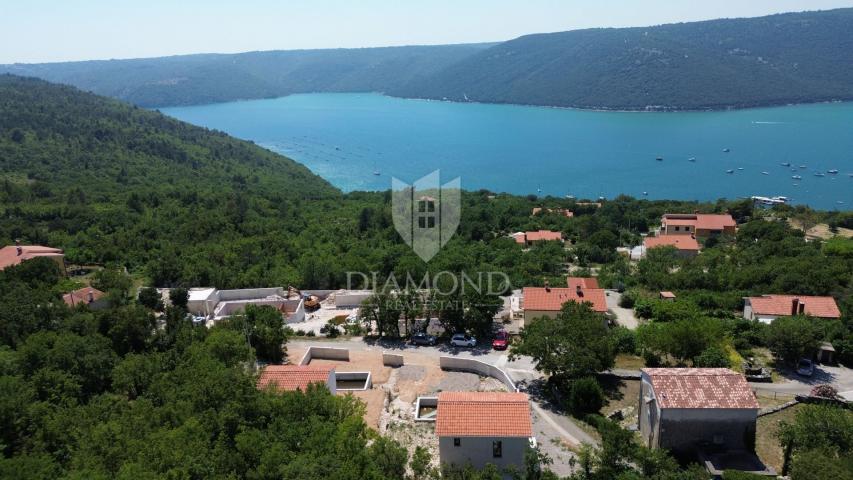 Labin, zwei renovierte Steinhäuser mit Swimmingpool, Meerblick