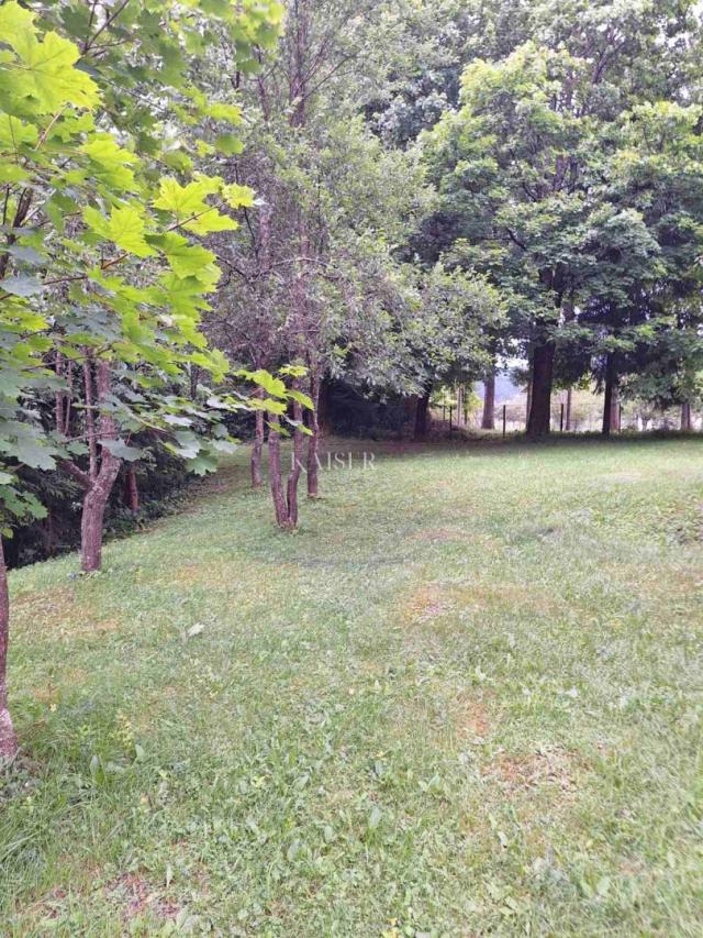 Gorski kotar, Ravna gora - građevinsko zemljište površine 801 m2