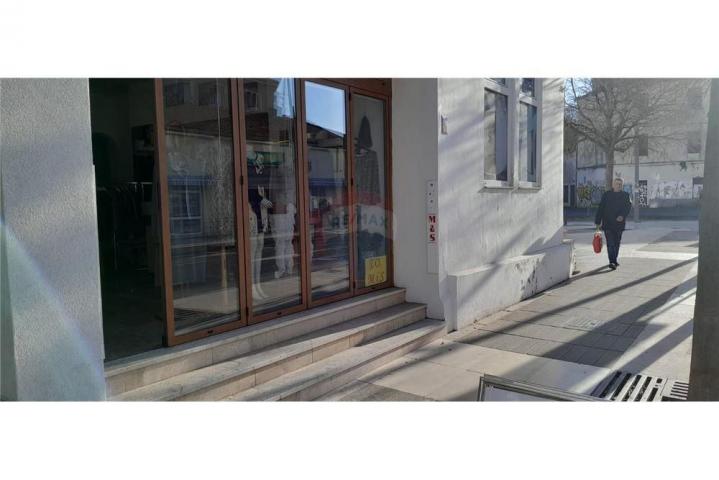 ZADAR, RELJA - POSLOVNI PROSTOR 50 m2