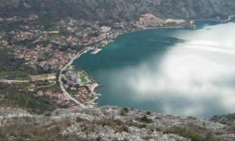 Urbanized land for sale, 48400 m2 (GBA: 32000 m2), Kotor, Risan