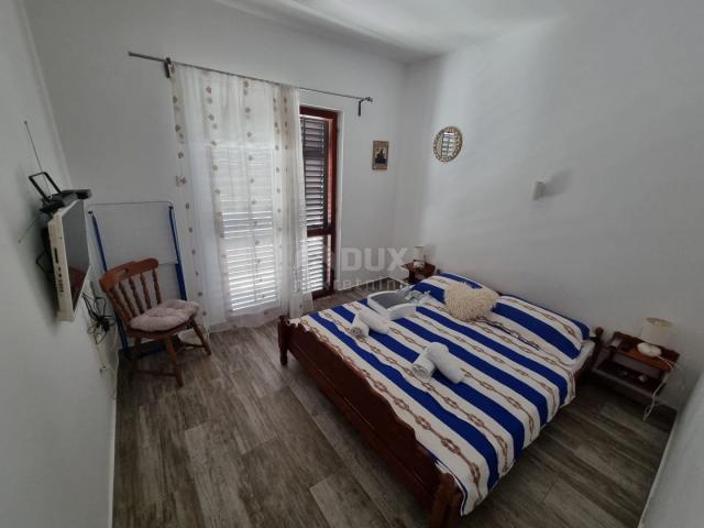 OTOK KRK, MALINSKA - Apartman 2S+DB, 2 parkinga, 200 m od mora