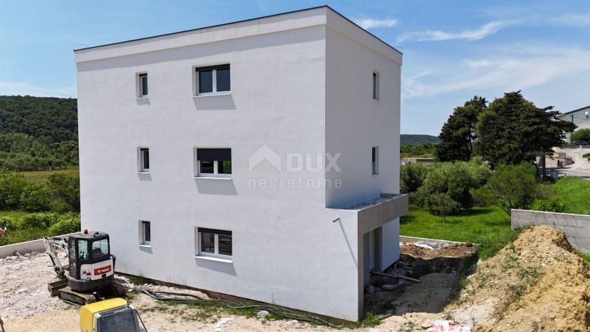 RAB ISLAND, KAMPOR - New construction, 2nd floor, 2 bedrooms + 2 parking spaces